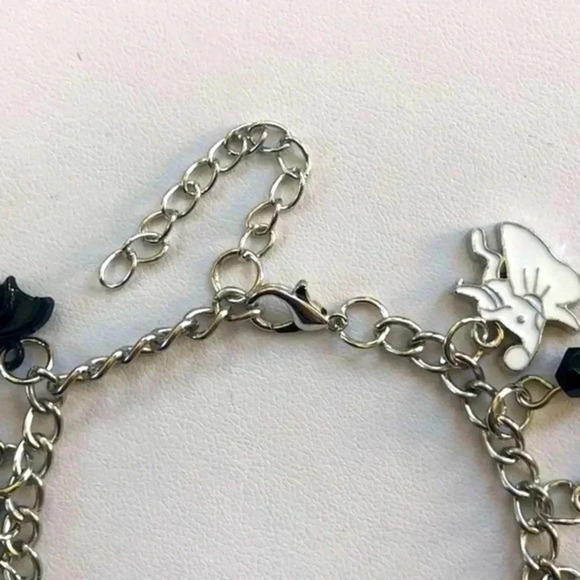 The Nightmare Before Christmas Themed Charm Bracelet NWT - Picture 4 of 7